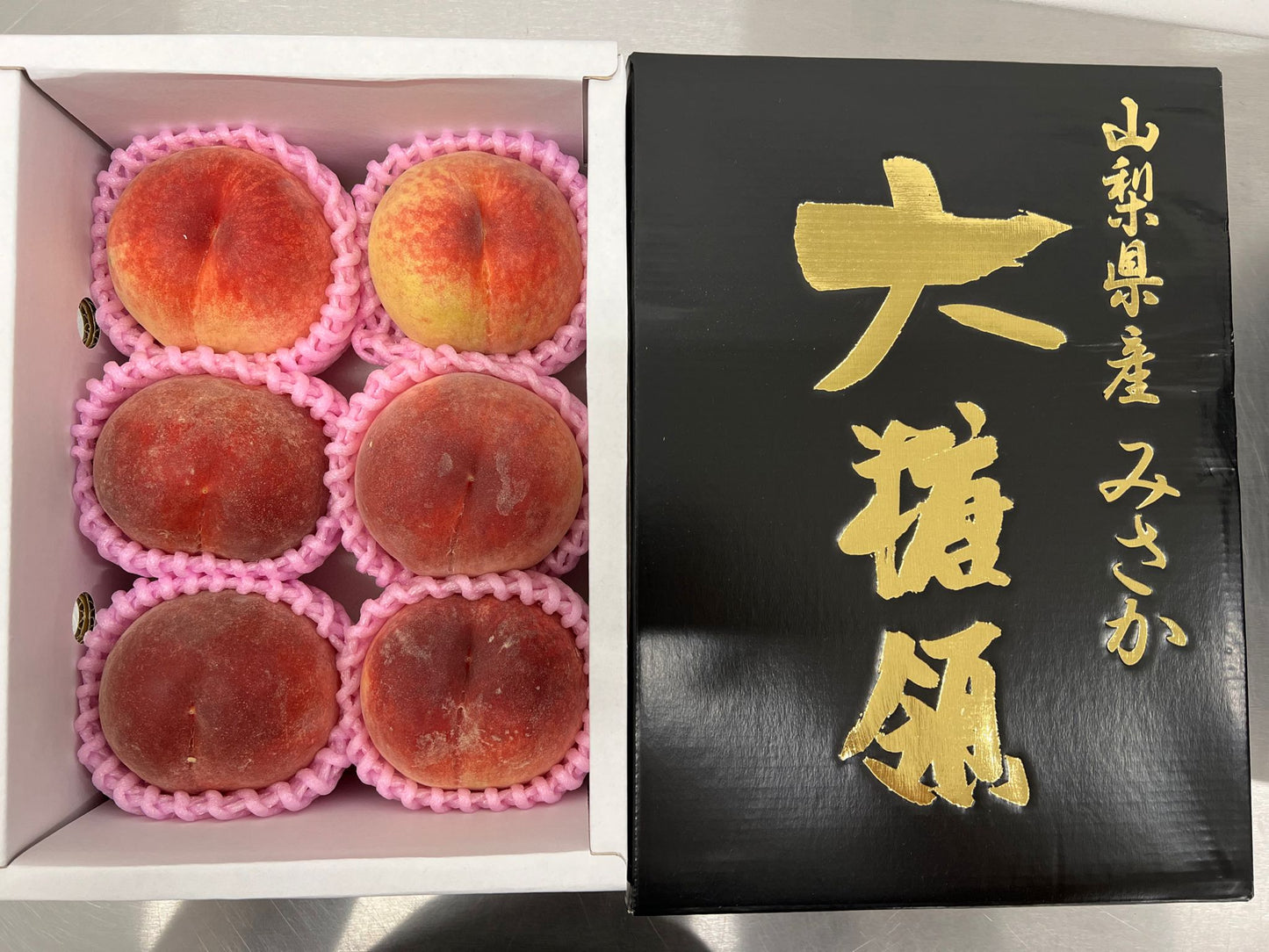 Yamanashi Ohtouryou Peach Gift Box