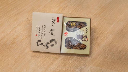 Kyushu Shiitake Flower Mushroom Gift Box (220g)