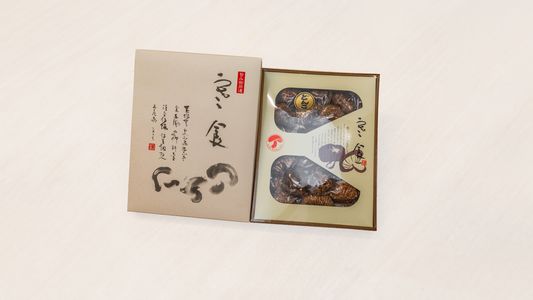 Kyushu Shiitake Flower Mushroom Gift Box (220g)